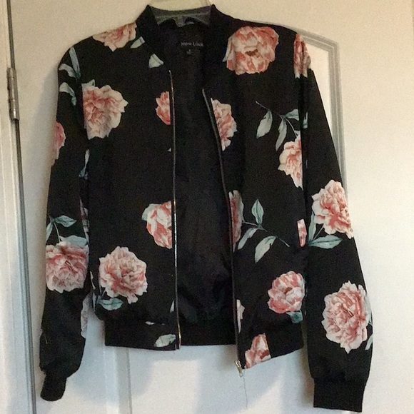 Floral jacket - Picture 1 of 1